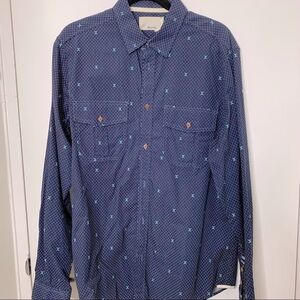 Trovata Men’s buttoned down shirt